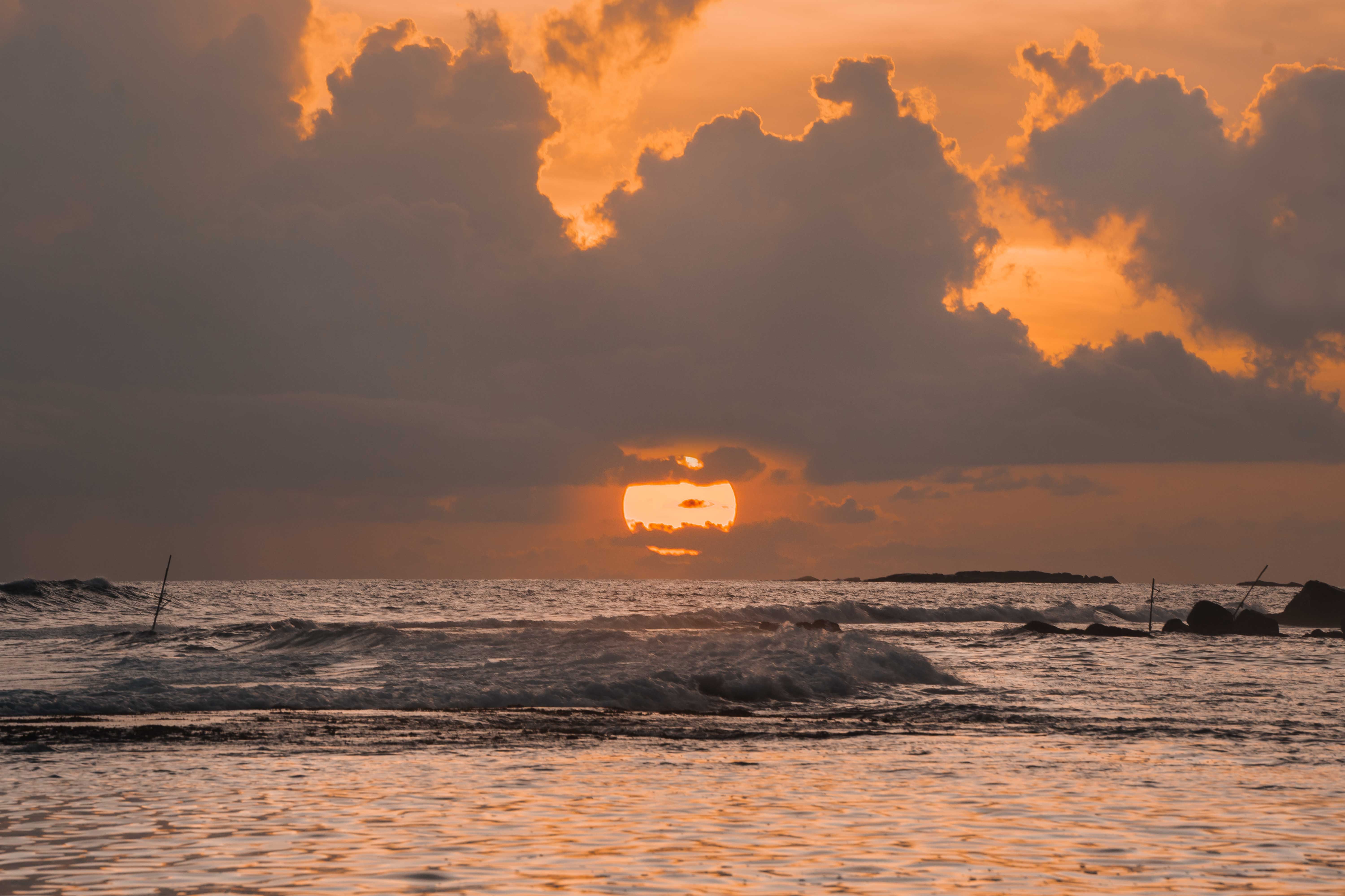Unawatuna, Sri Lanka: local landscapes and travel experiences