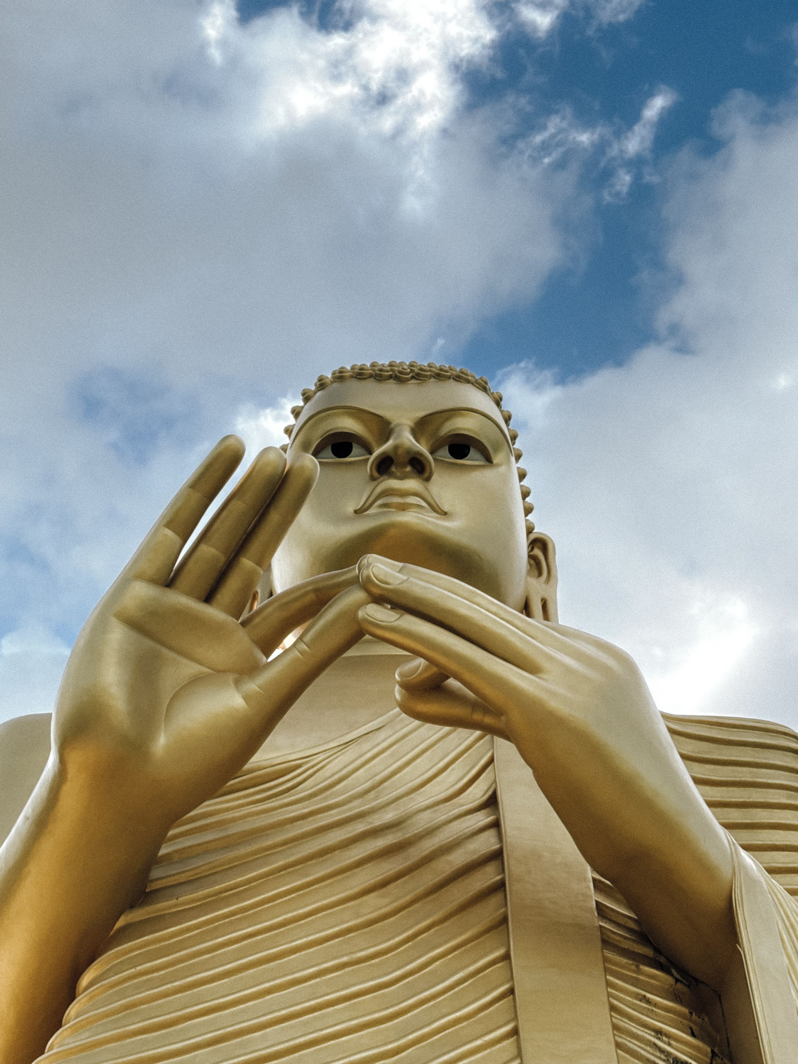 Dambulla, Sri Lanka: local landscapes and travel experiences