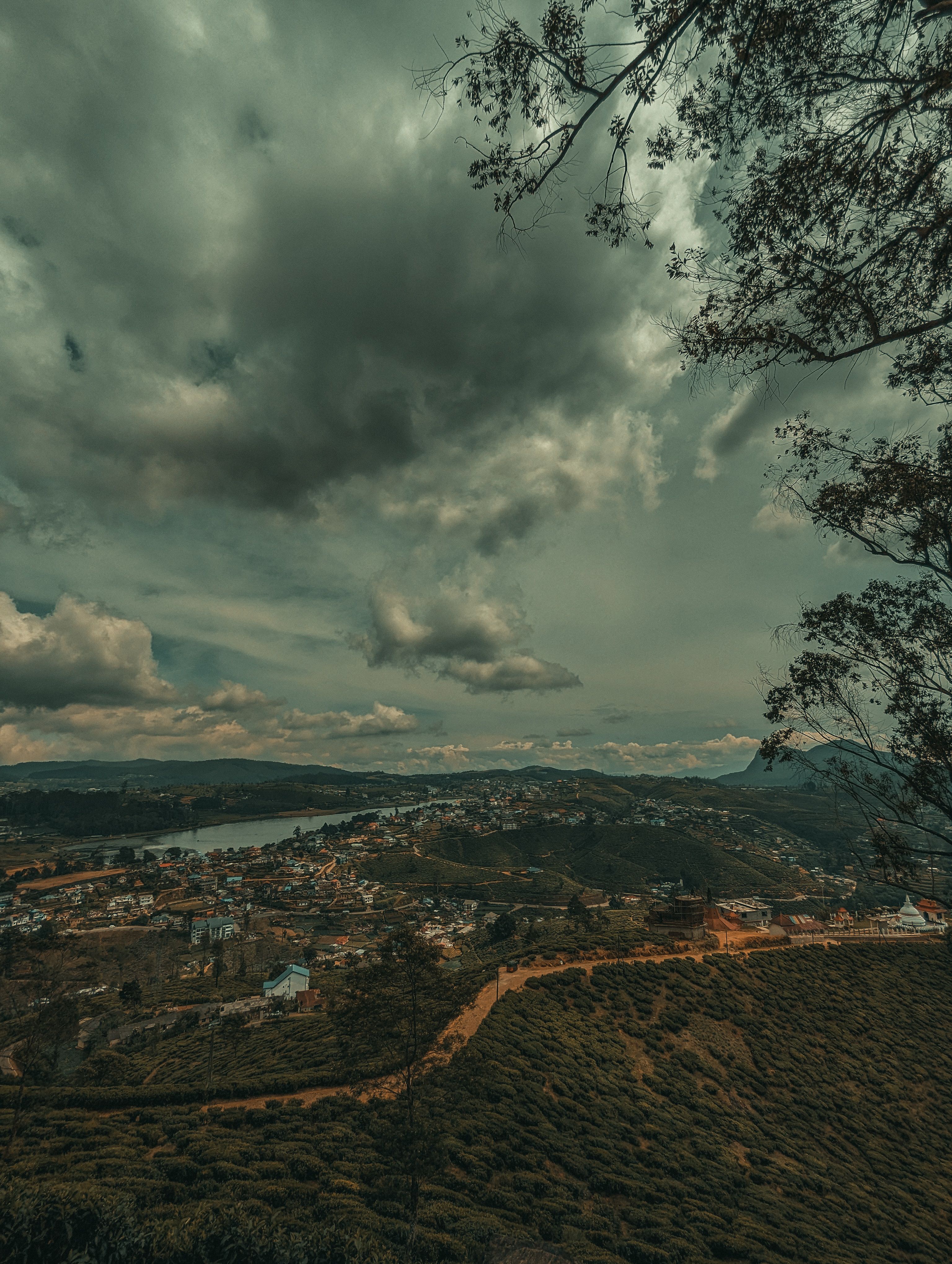 Nuwara Eliya, Sri Lanka: local landscapes and travel experiences